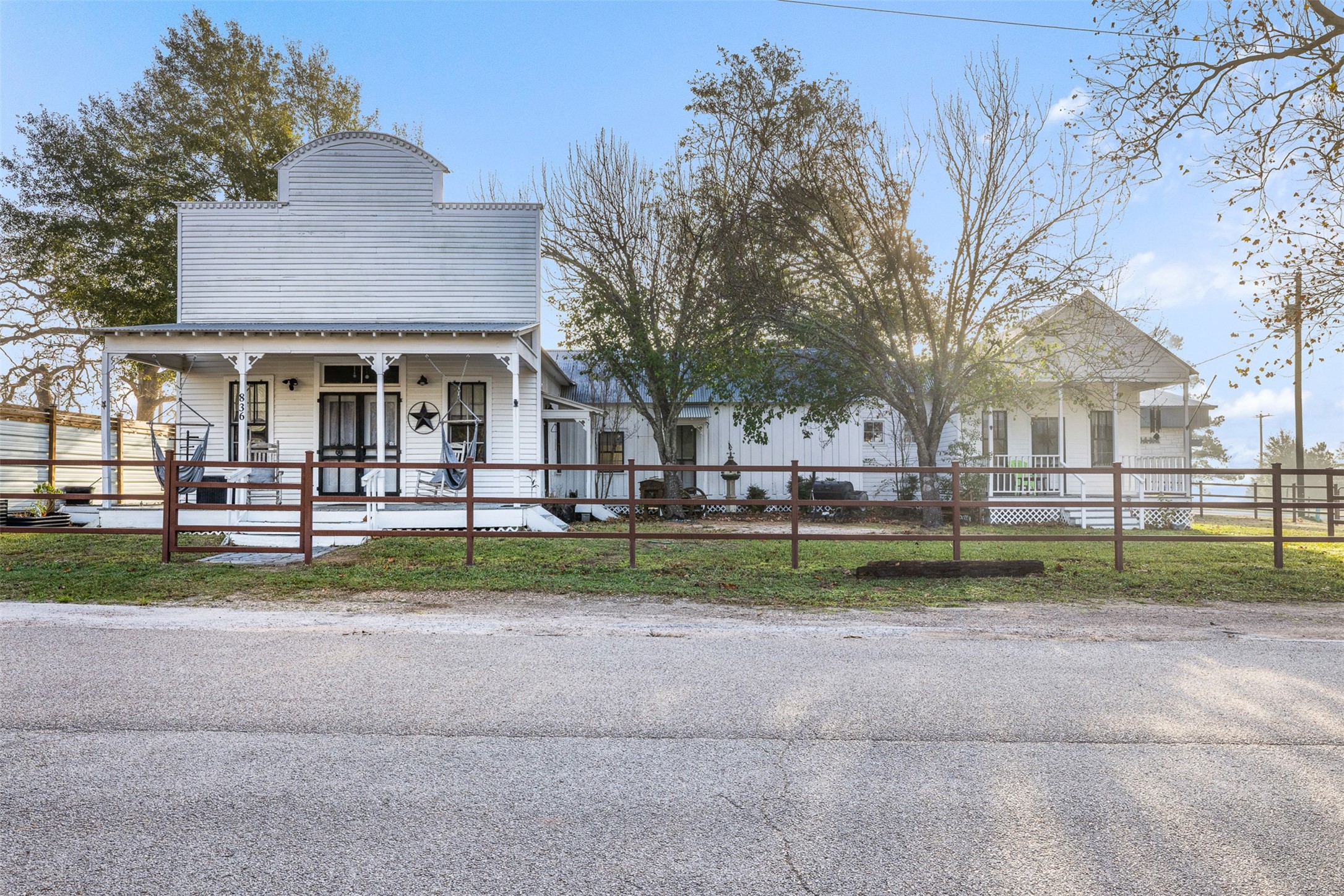 836 Pecan Street New Ulm TX 78950
