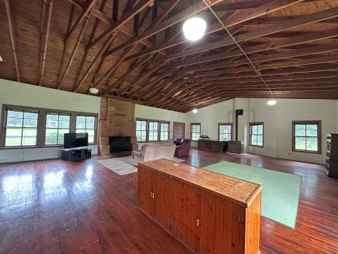 5782 E Us Highway 287 Woodlake TX 75865