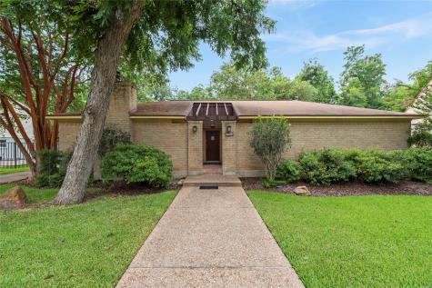 2215 N Belmont Drive Richmond TX 77469