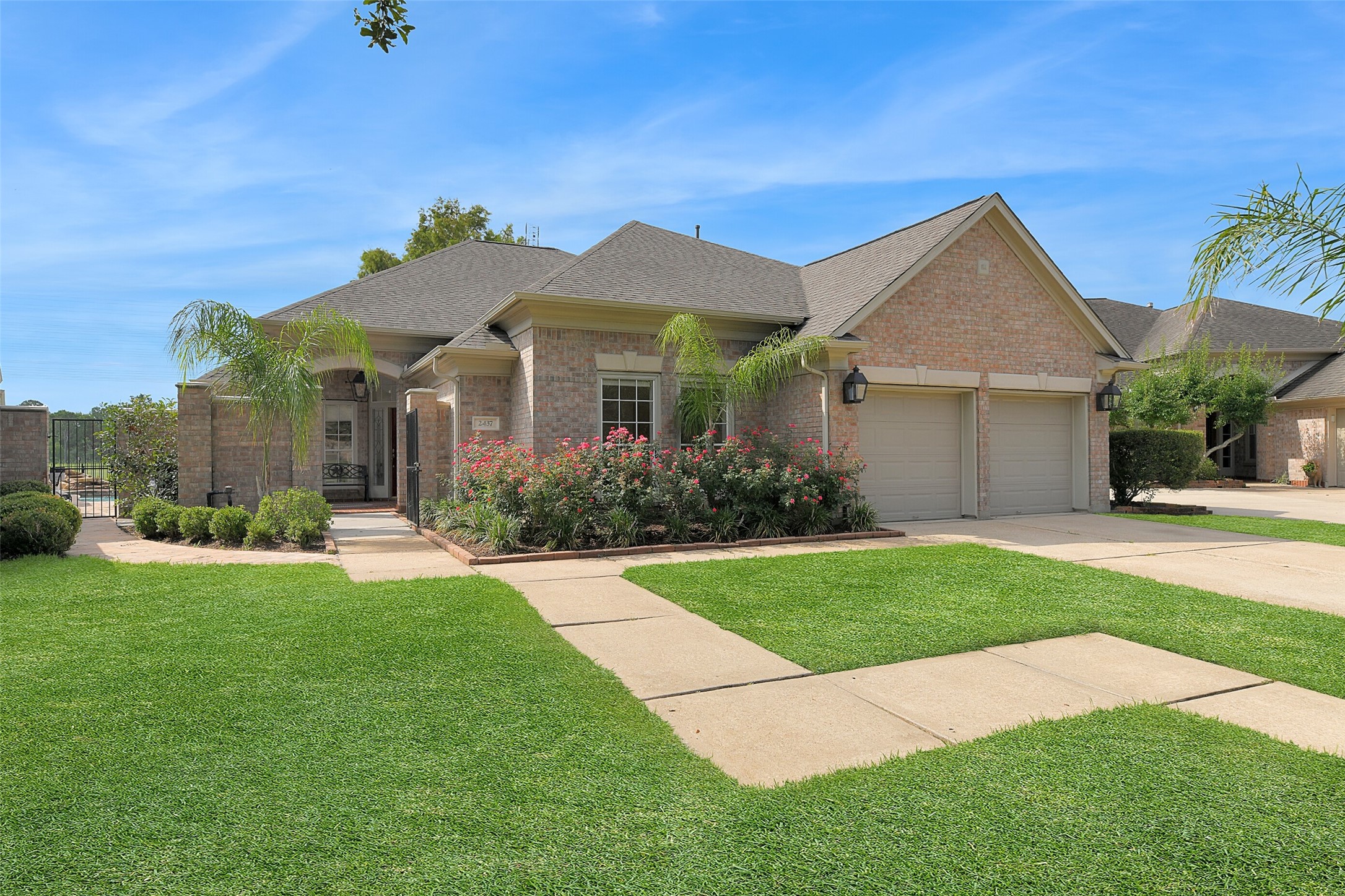 2437 Thorndon Park Court League City TX 77573