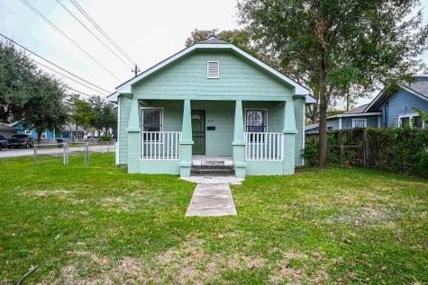 4320 Beggs Street Houston TX 77009
