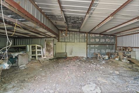 127 County Road 3371 Cleveland TX 77327
