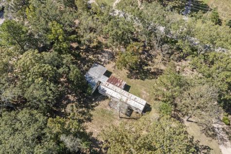 127 County Road 3371 Cleveland TX 77327