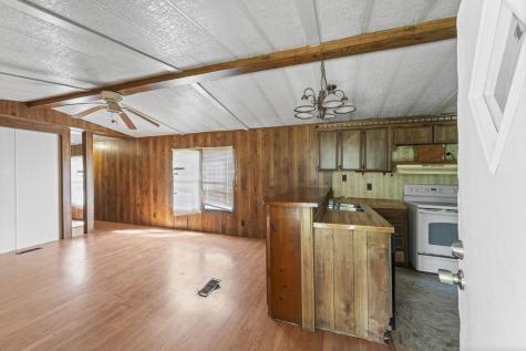 127 County Road 3371 Cleveland TX 77327