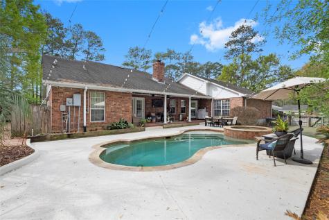 1002 W Jones Street Livingston TX 77351