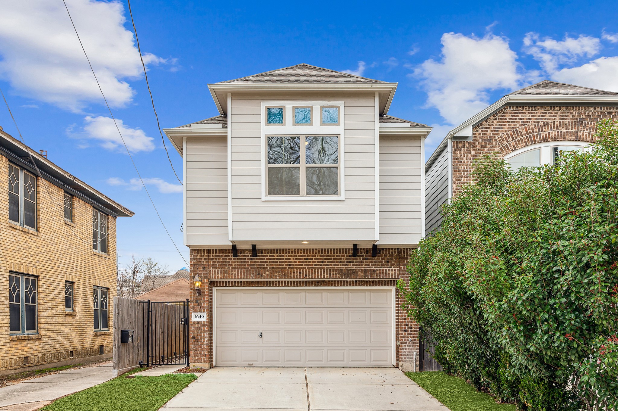 1640 Bonnie Brae Street Houston TX 77006