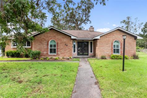 59 N Shamrock Court Lake Jackson TX 77566