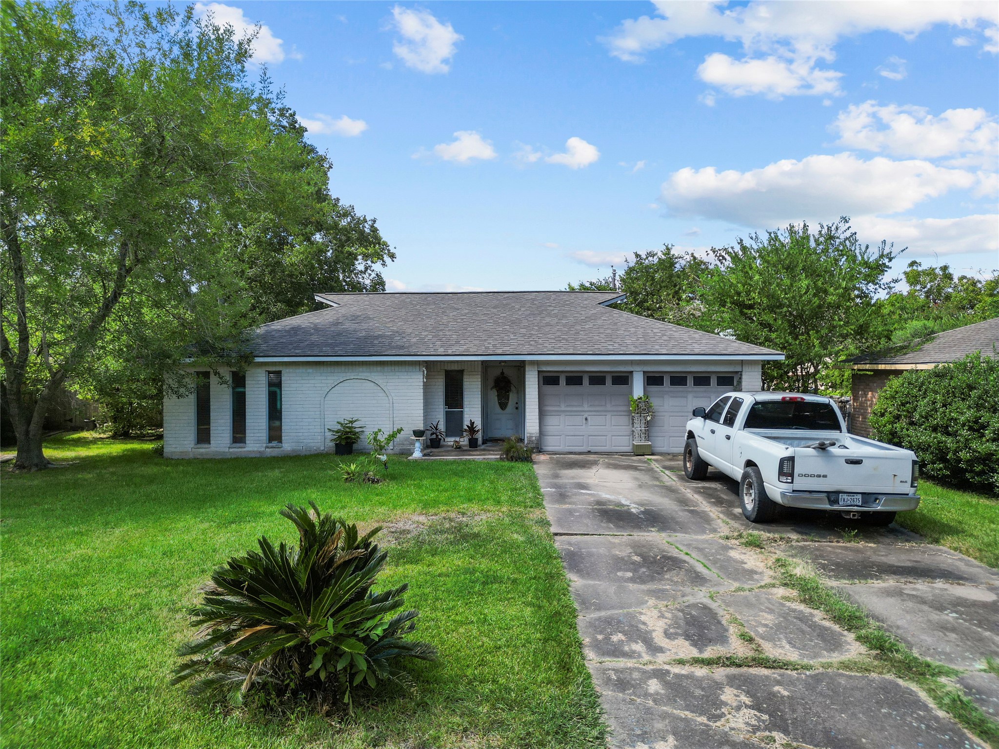 510 Portage Lane Friendswood TX 77546
