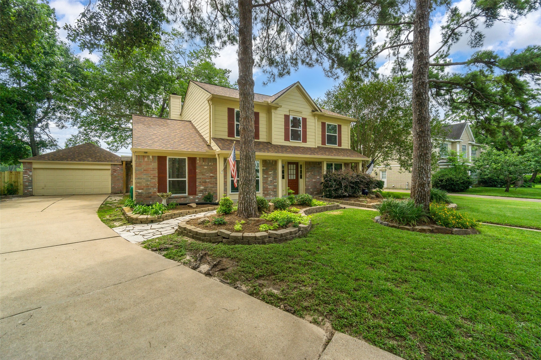 8934 Crazy Horse Trail Houston TX 77064