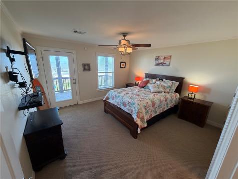 3180 Gulf Castle Drive Crystal Beach TX 77650
