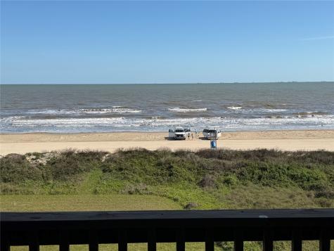 3180 Gulf Castle Drive Crystal Beach TX 77650