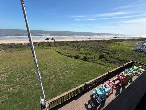 3180 Gulf Castle Drive Crystal Beach TX 77650