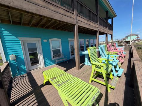 3180 Gulf Castle Drive Crystal Beach TX 77650