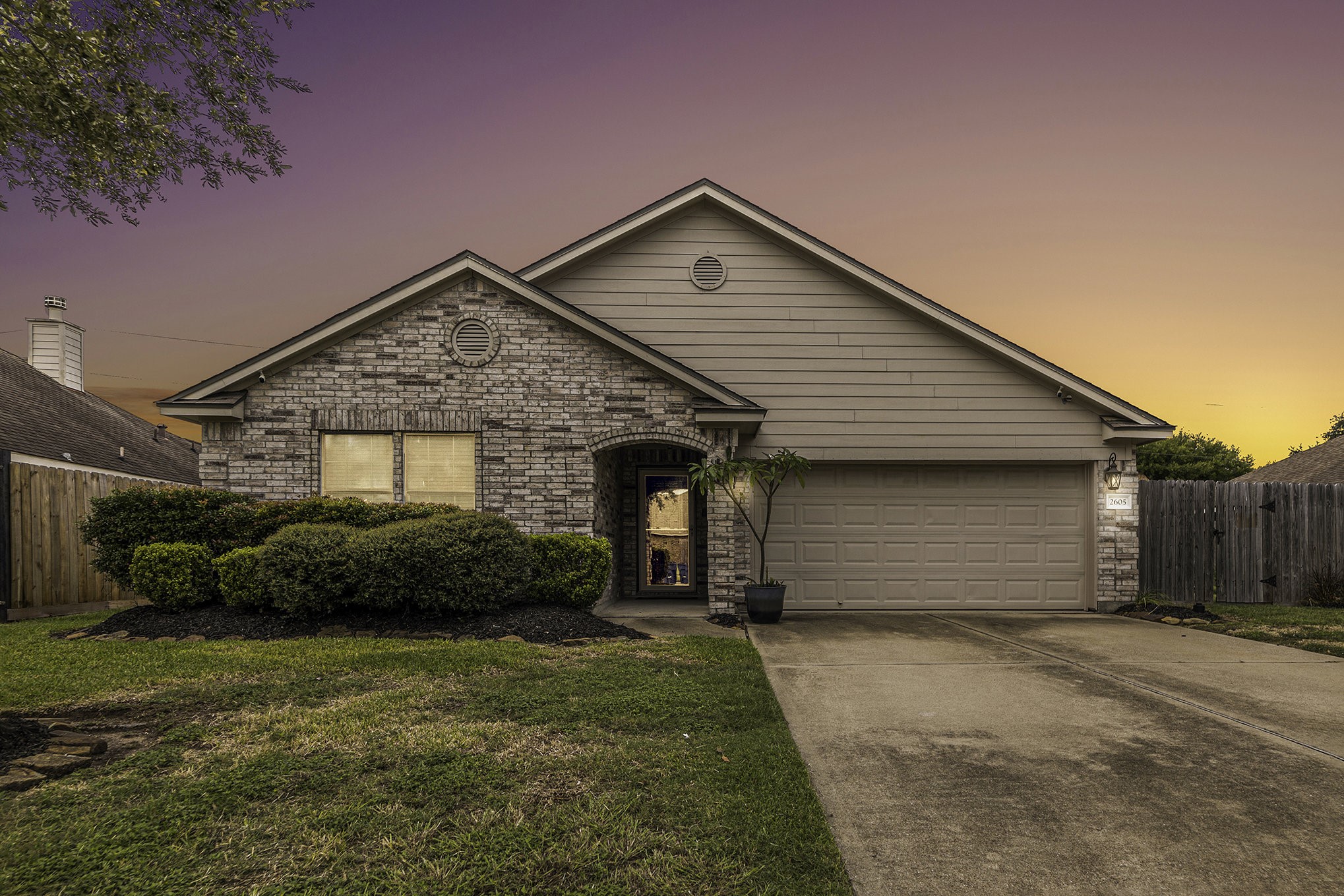 2605 7th Street N Texas City TX 77590