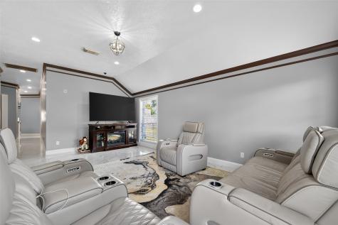 4917 Sycamore Avenue Pasadena TX 77503