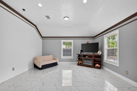 4917 Sycamore Avenue Pasadena TX 77503