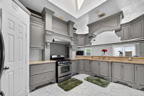 4917 Sycamore Avenue Pasadena TX 77503