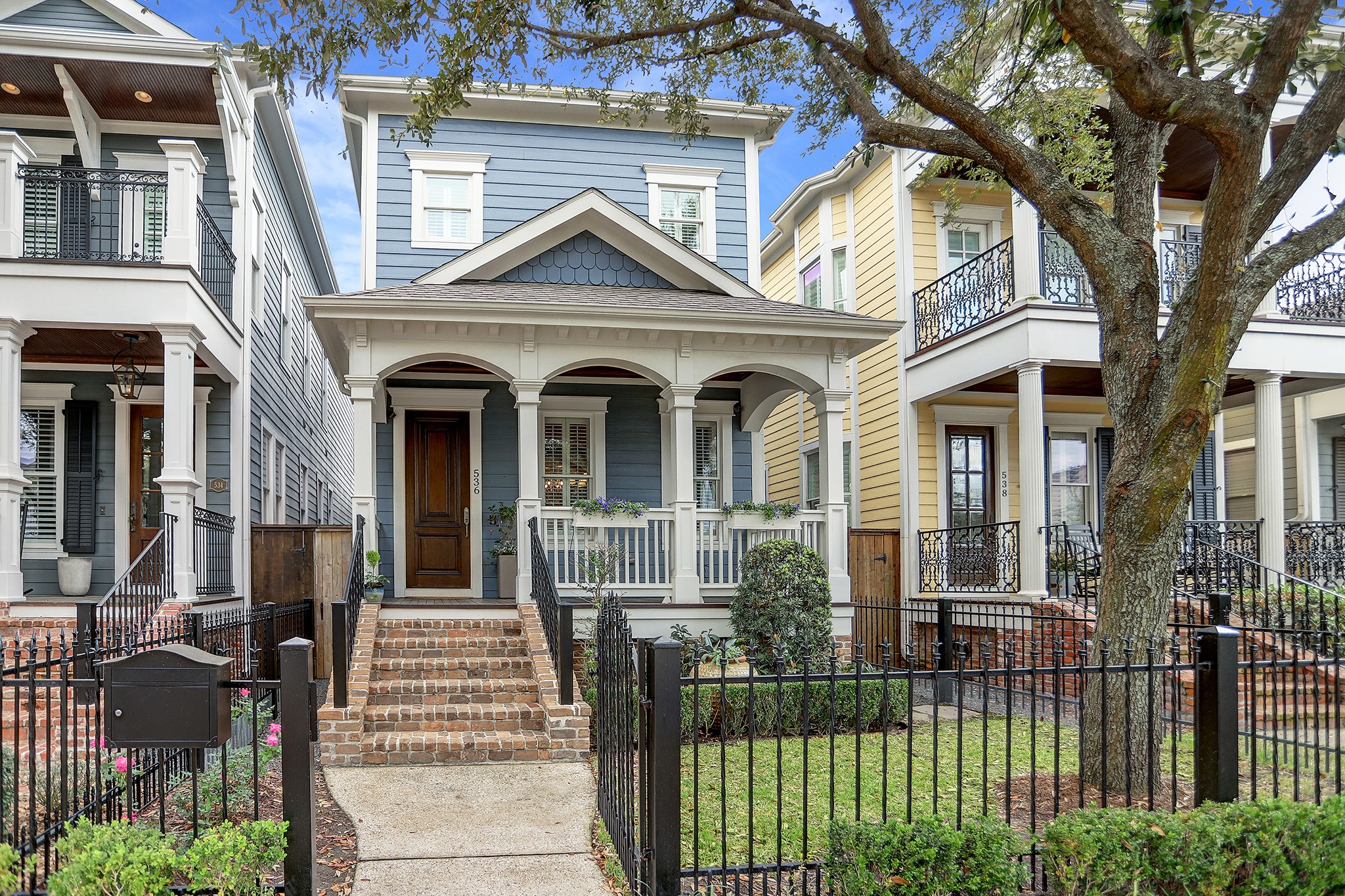 536 W 23rd Street Houston TX 77008