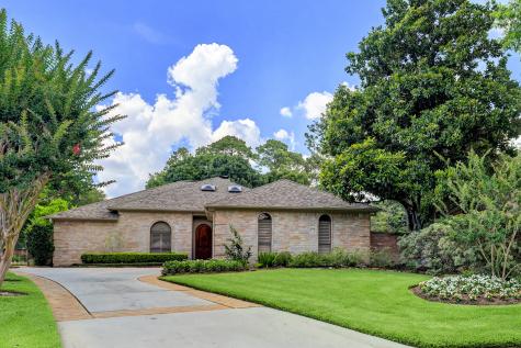 1209 Anne Street Houston TX 77055