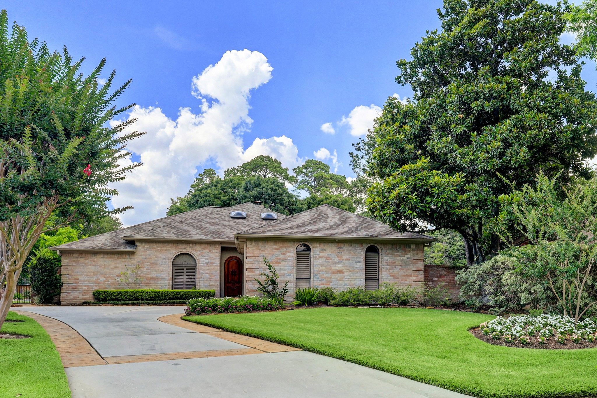 1209 Anne Street Houston TX 77055