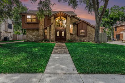 602 Crestwood Drive El Lago TX 77586