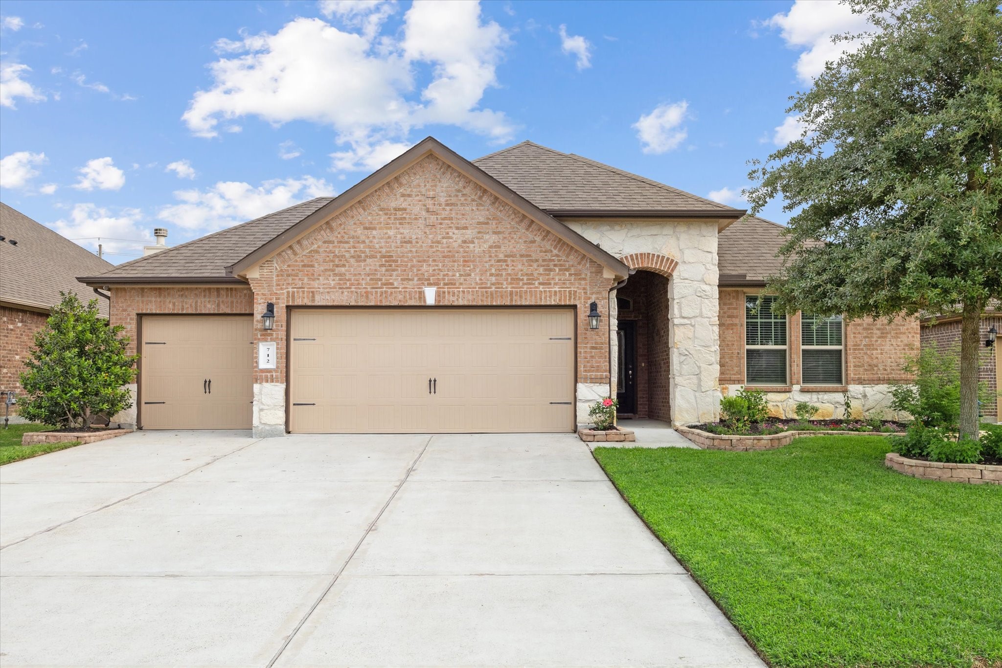 712 Sugar Trail Drive League City TX 77573