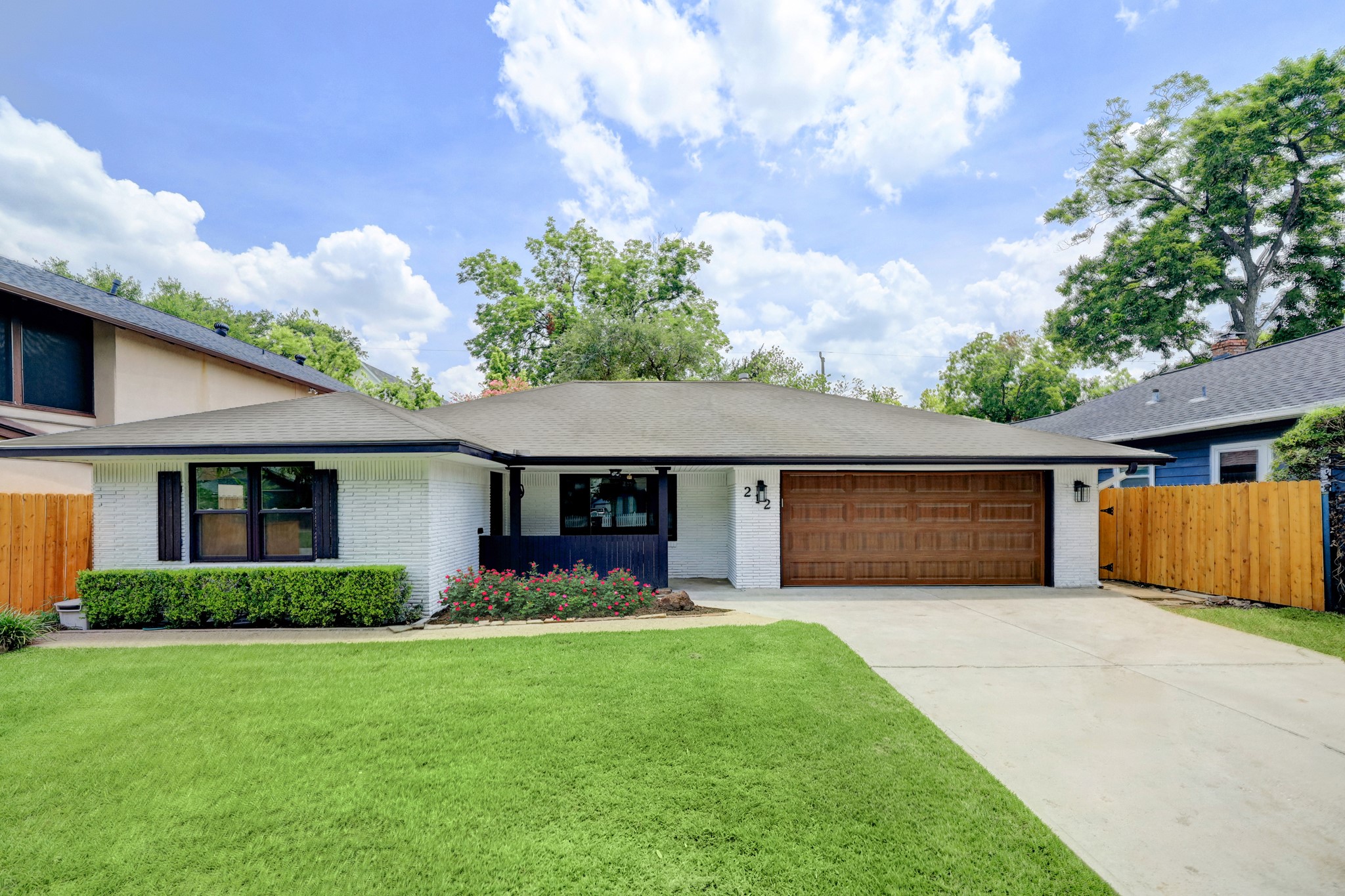 212 E 25th Street Houston TX 77008