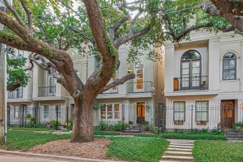 2616 Helena Street Houston TX 77006