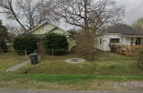 801 13th Street Port Arthur TX 77640