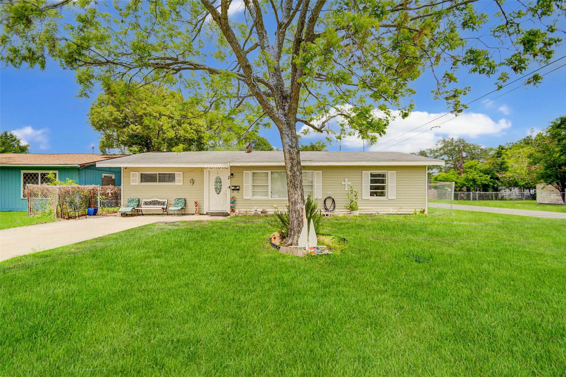 1318 5th Avenue N Texas City TX 77590
