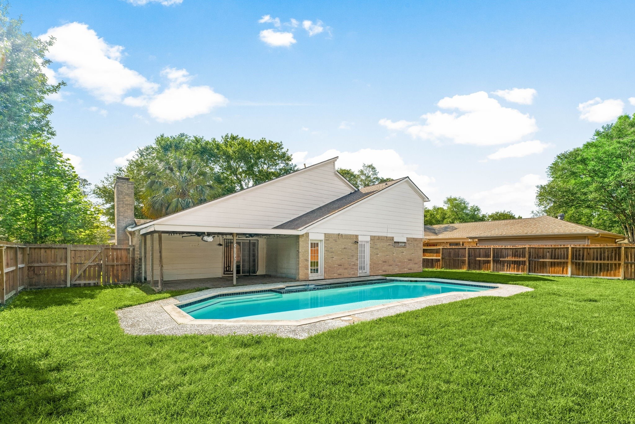 7306 Creek Crest Drive Houston TX 77095