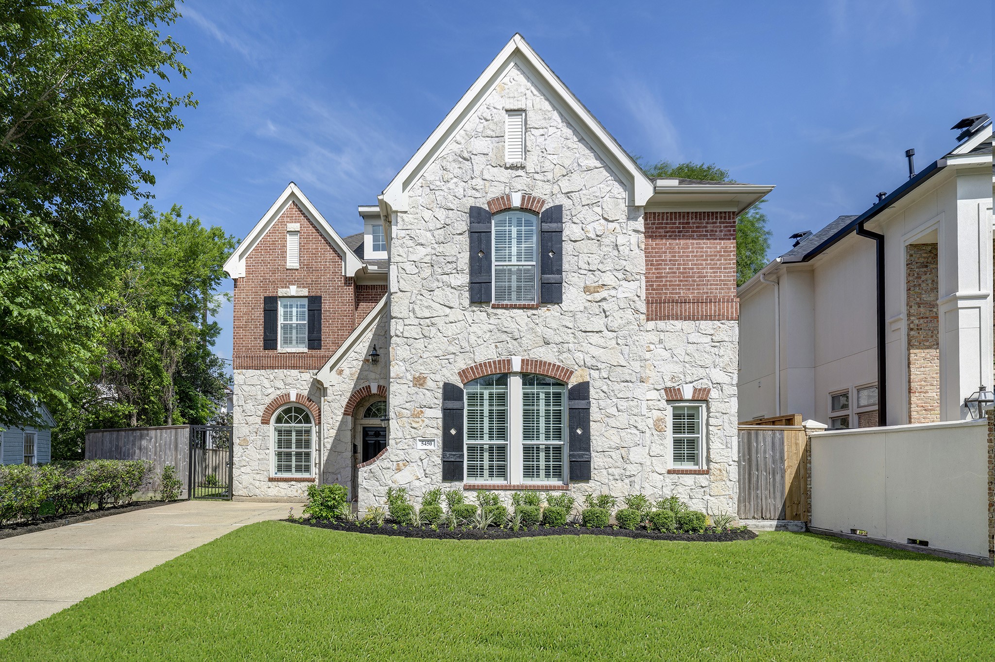 5450 Lampasas Street Houston TX 77056