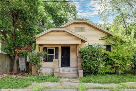 2903 Burkett Street Houston TX 77004