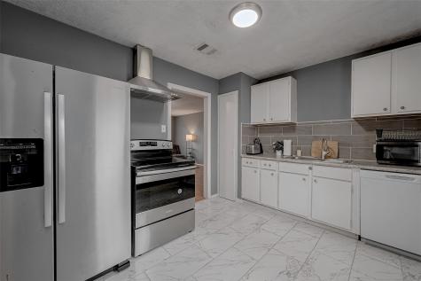7523 Roswell Street Houston TX 77022
