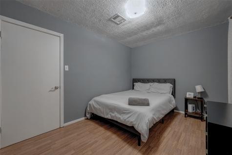 7523 Roswell Street Houston TX 77022