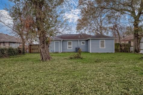 7523 Roswell Street Houston TX 77022
