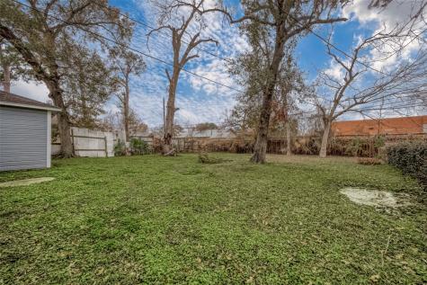 7523 Roswell Street Houston TX 77022