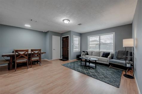 7523 Roswell Street Houston TX 77022