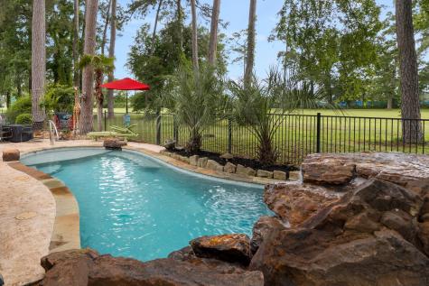 32 Laguna Road Montgomery TX 77356