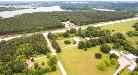 12488 Anderson Road Willis TX 77318