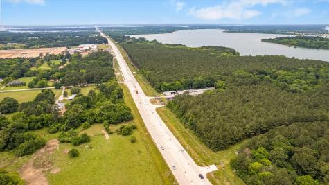 12488 Anderson Road Willis TX 77318