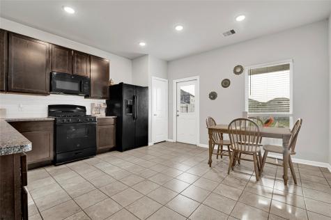 706 French Lavender Lane Crosby TX 77532