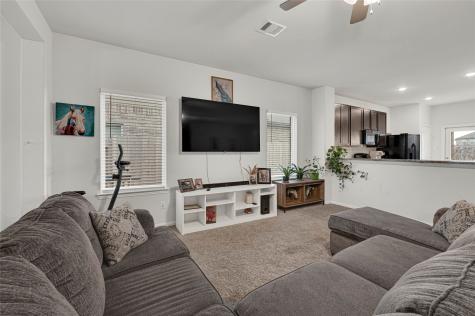 706 French Lavender Lane Crosby TX 77532