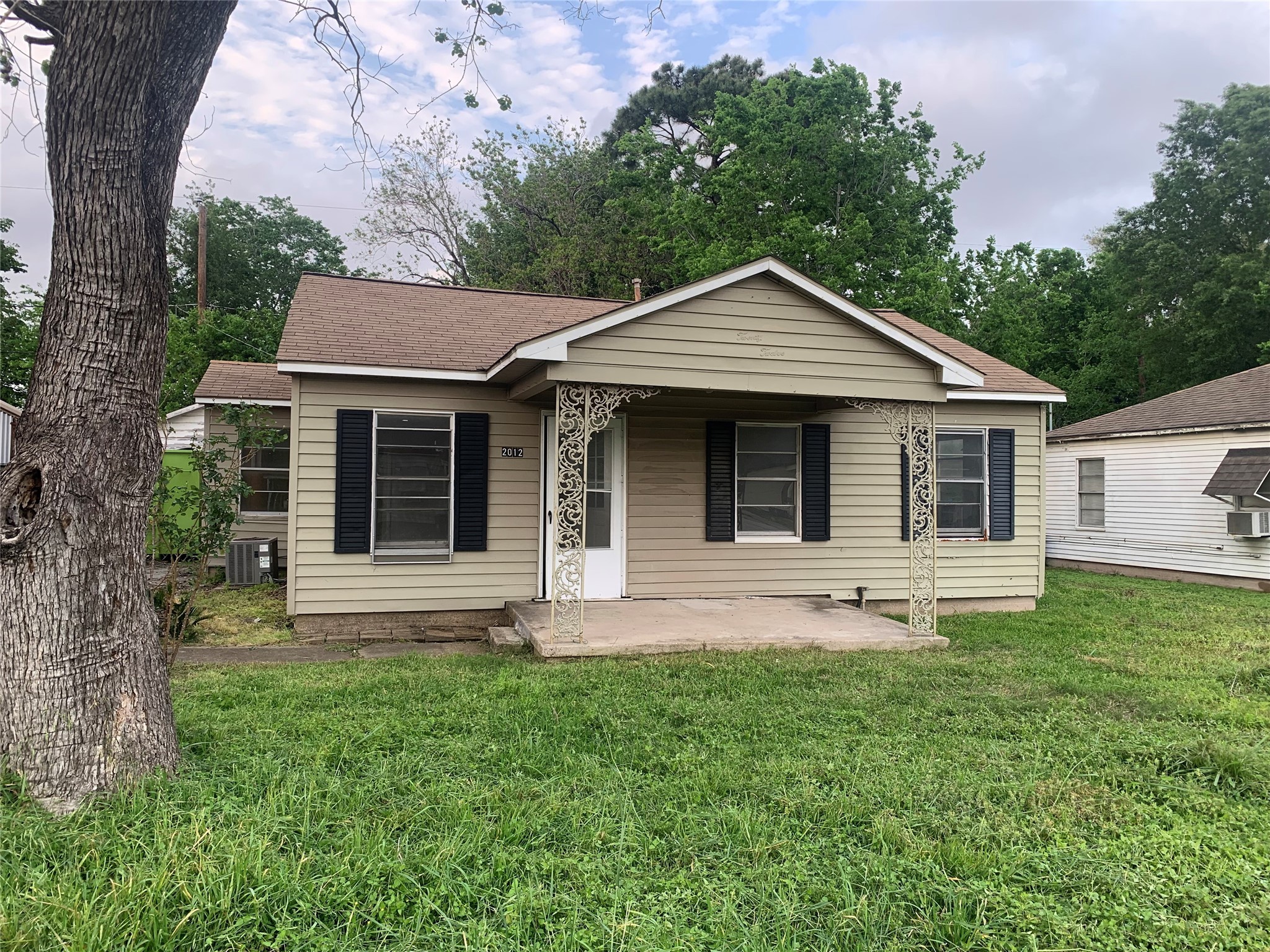 2012 10th Street Galena Park TX 77547