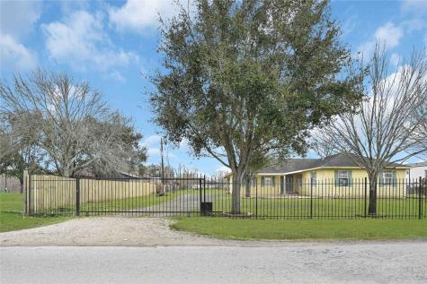 2711 California Street Fresno TX 77545