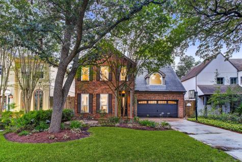 4920 Laurel Street Bellaire TX 77401