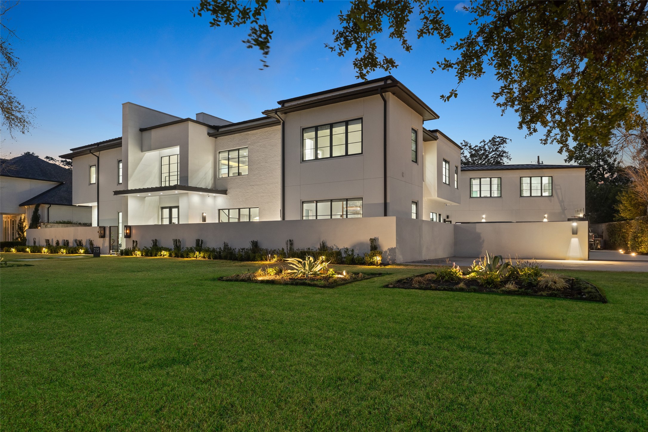715 Pinehaven Drive Houston TX 77024