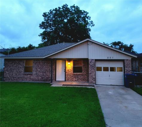 201 S Algeria Street Texas City TX 77591