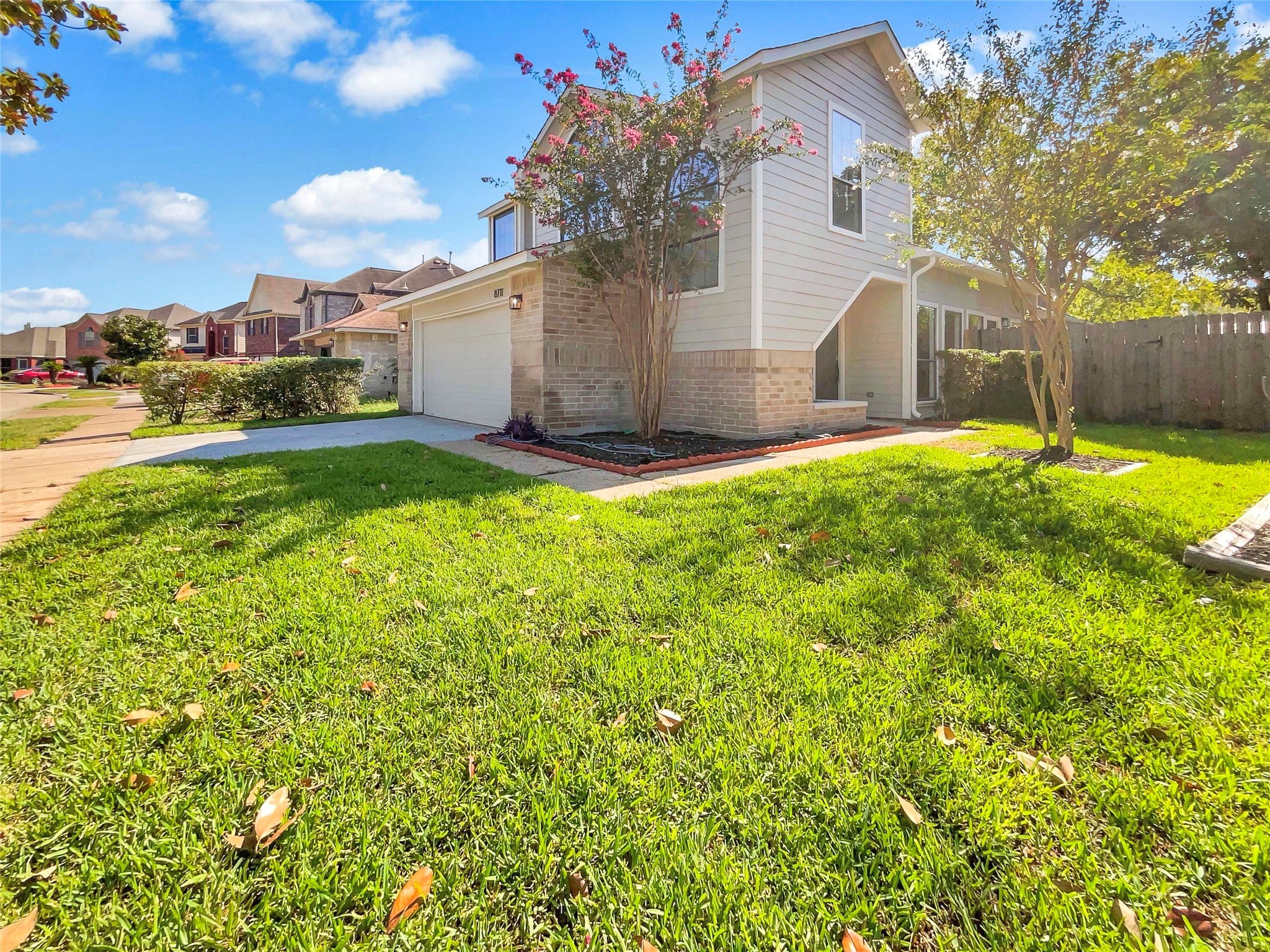 8711 Cold Lake Drive Houston TX 77088