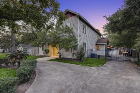 838 W 43rd Street Houston TX 77018